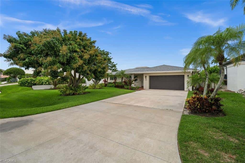 373 Egret Ave, Naples, photo 35
