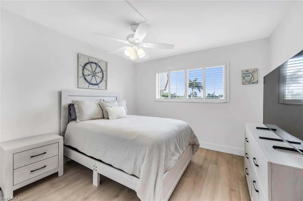 1100 Gulf Shore Blvd #312, Naples, photo 13