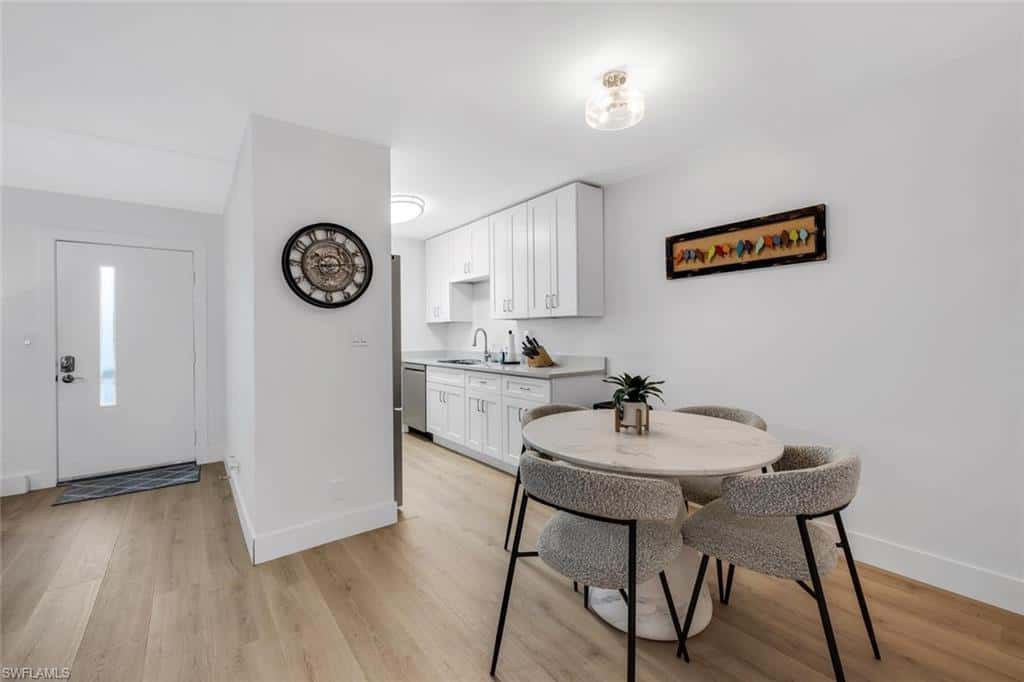 1100 Gulf Shore Blvd #312, Naples, photo 9