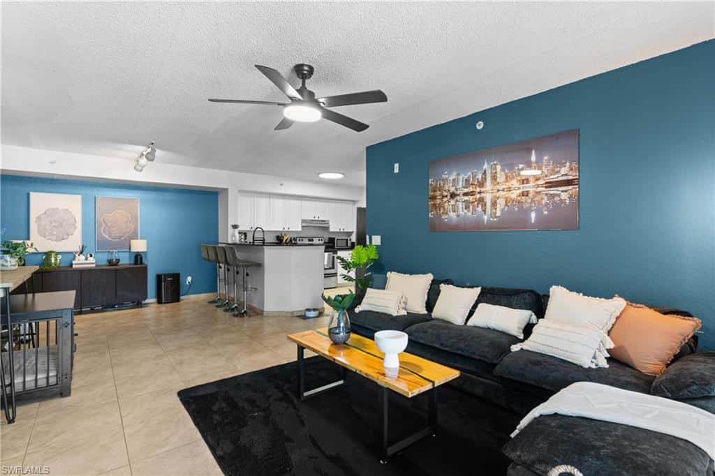8225 Ibis Club Dr #204, Naples, photo 6