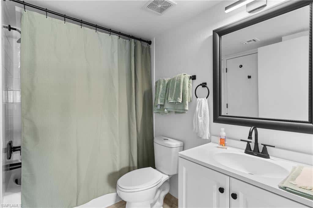 8225 Ibis Club Dr #204, Naples, photo 17