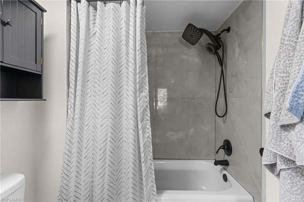 8225 Ibis Club Dr #204, Naples, photo 26