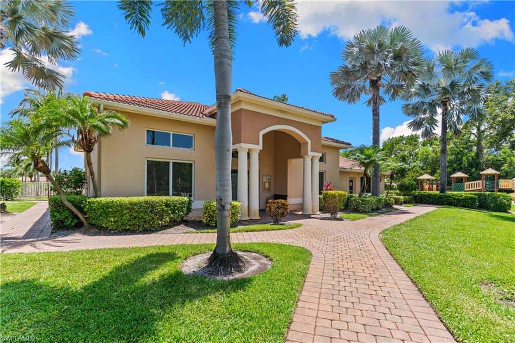 8225 Ibis Club Dr #204, Naples, photo 34