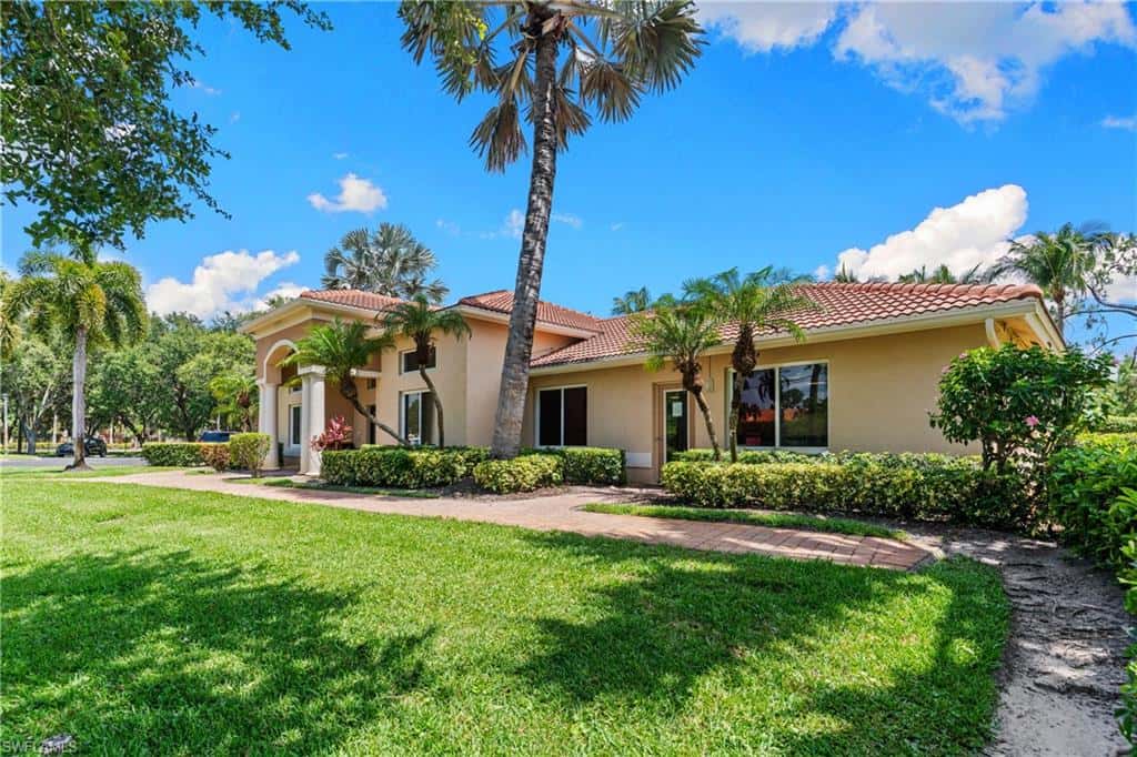 8225 Ibis Club Dr #204, Naples, photo 33