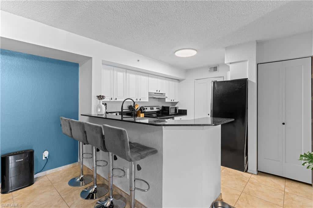 8225 Ibis Club Dr #204, Naples, photo 8