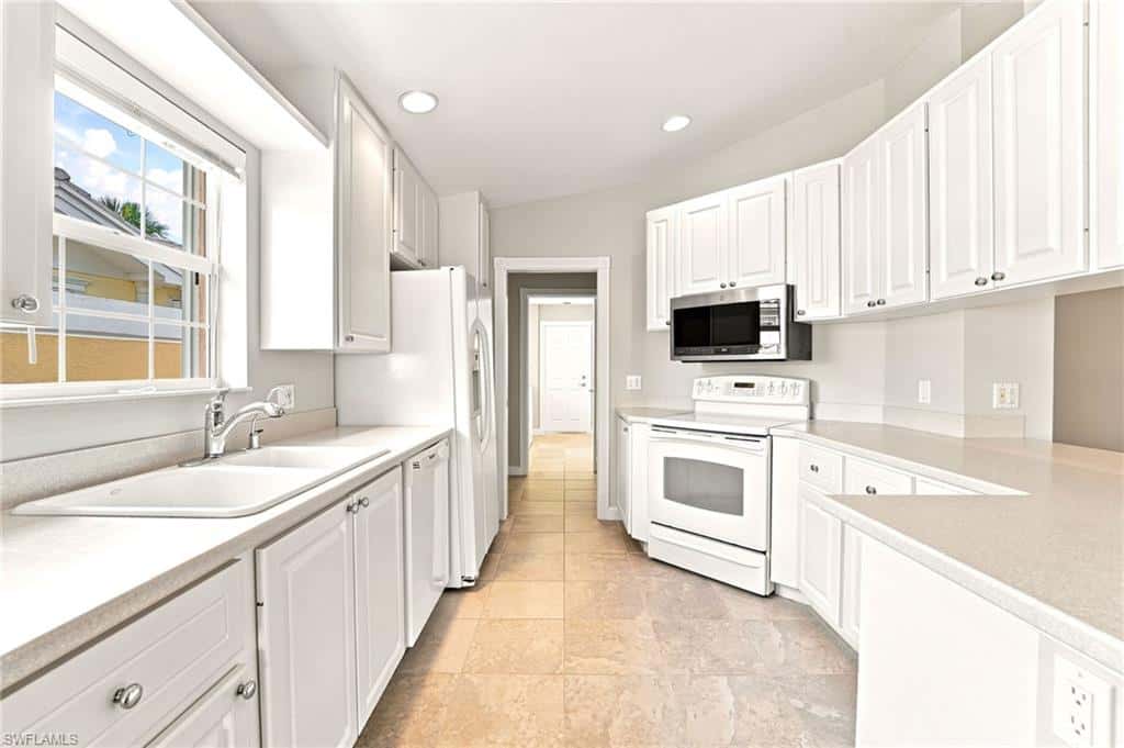 8141 Xenia Ln, Naples, photo 5