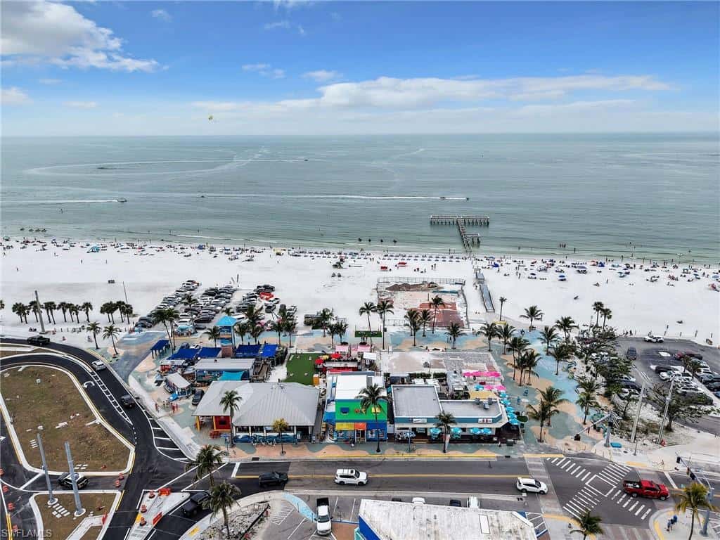 195 Hibiscus Dr, Fort Myers Beach, photo 42