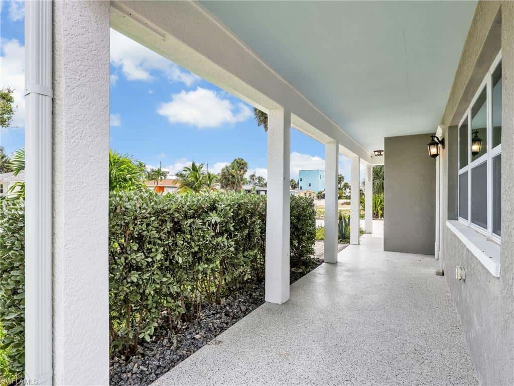 195 Hibiscus Dr, Fort Myers Beach, photo 32