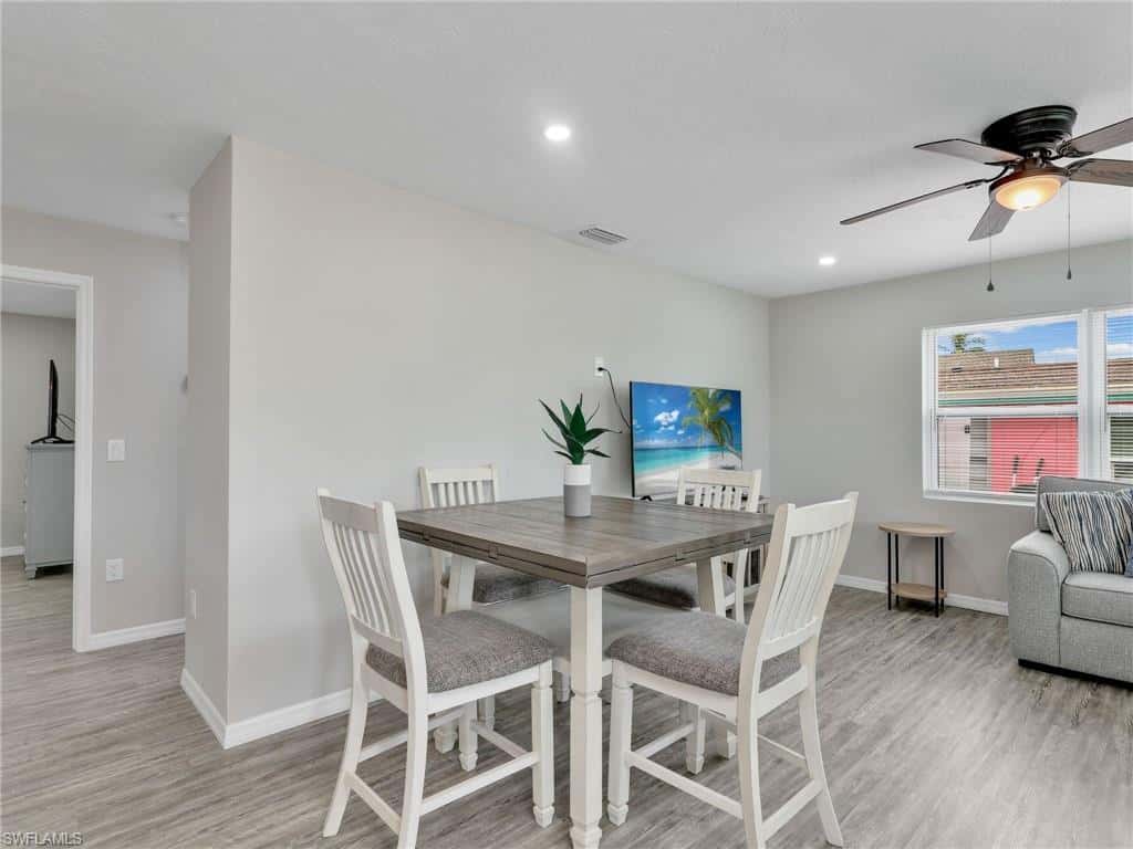 195 Hibiscus Dr, Fort Myers Beach, photo 10