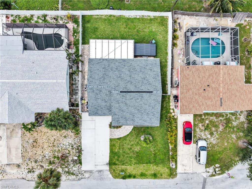 195 Hibiscus Dr, Fort Myers Beach, photo 37