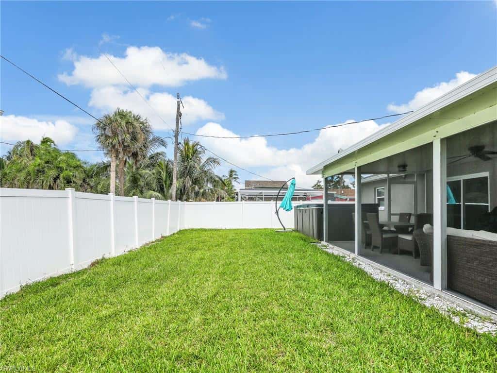 195 Hibiscus Dr, Fort Myers Beach, photo 31