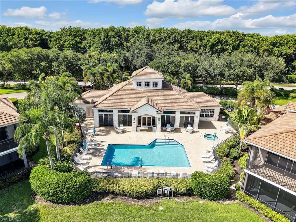 4758 Stratford Ct #1302, Naples, photo 32