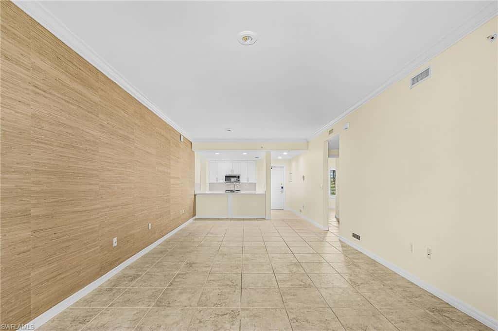 221 9th St #301, Naples, photo 10