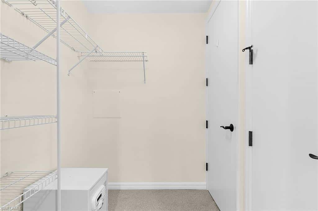 221 9th St #301, Naples, photo 33