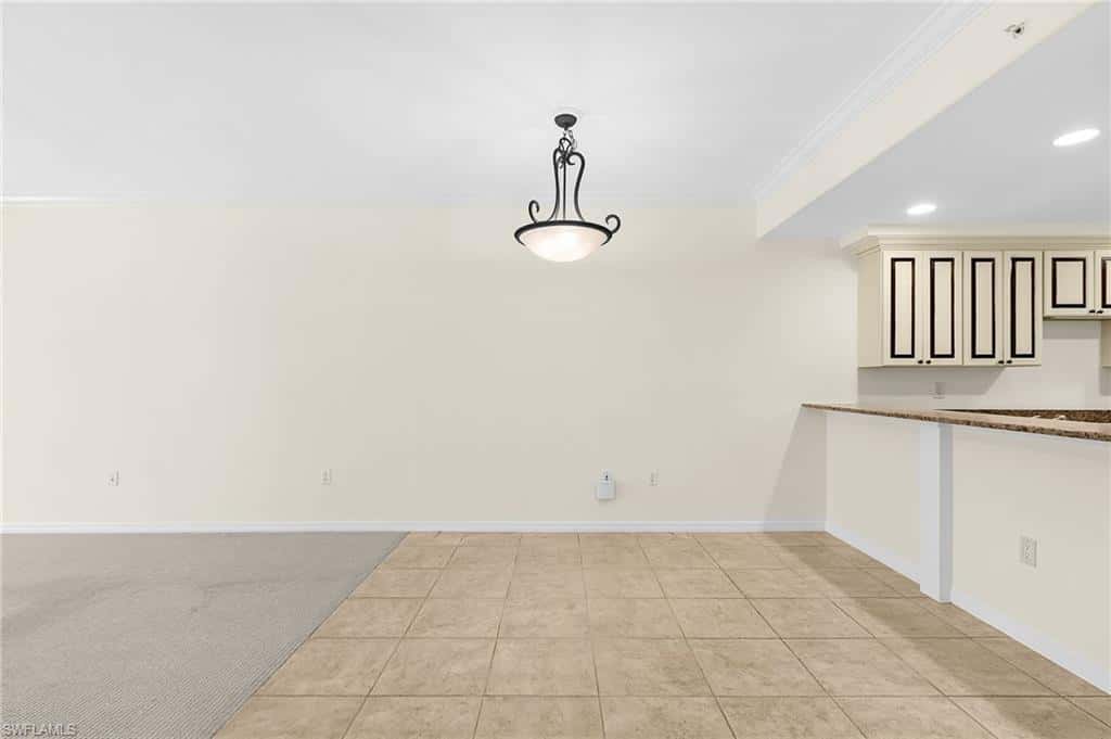 221 9th St #301, Naples, photo 27