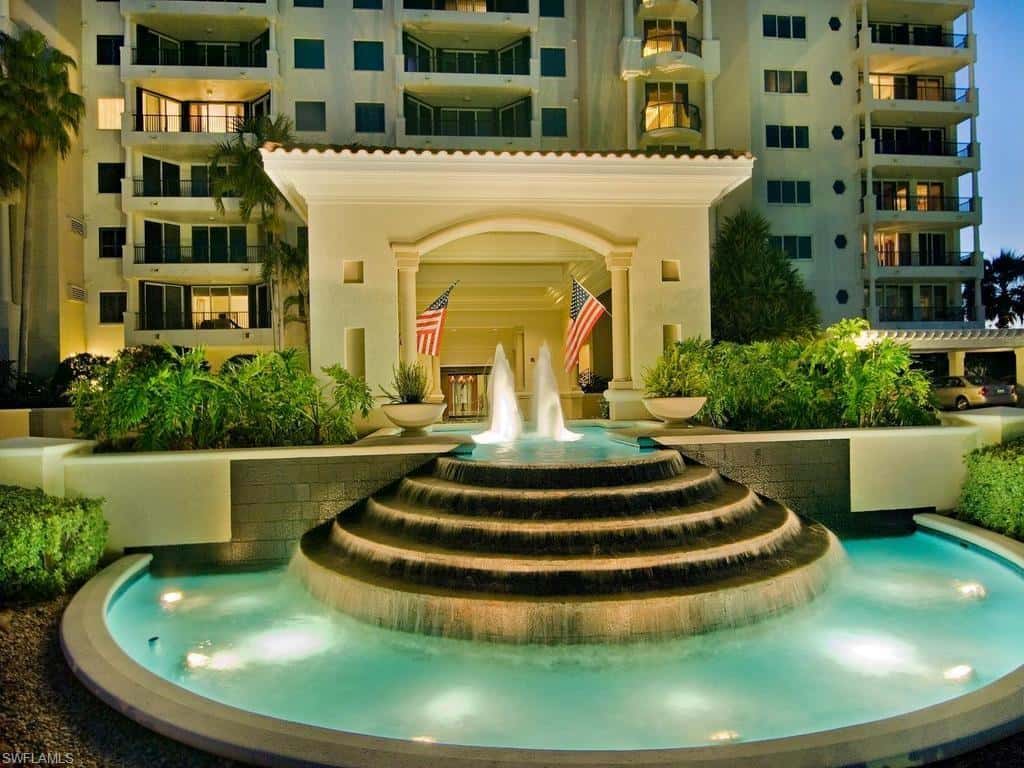 7425 Pelican Bay Blvd #206, Naples, photo 13