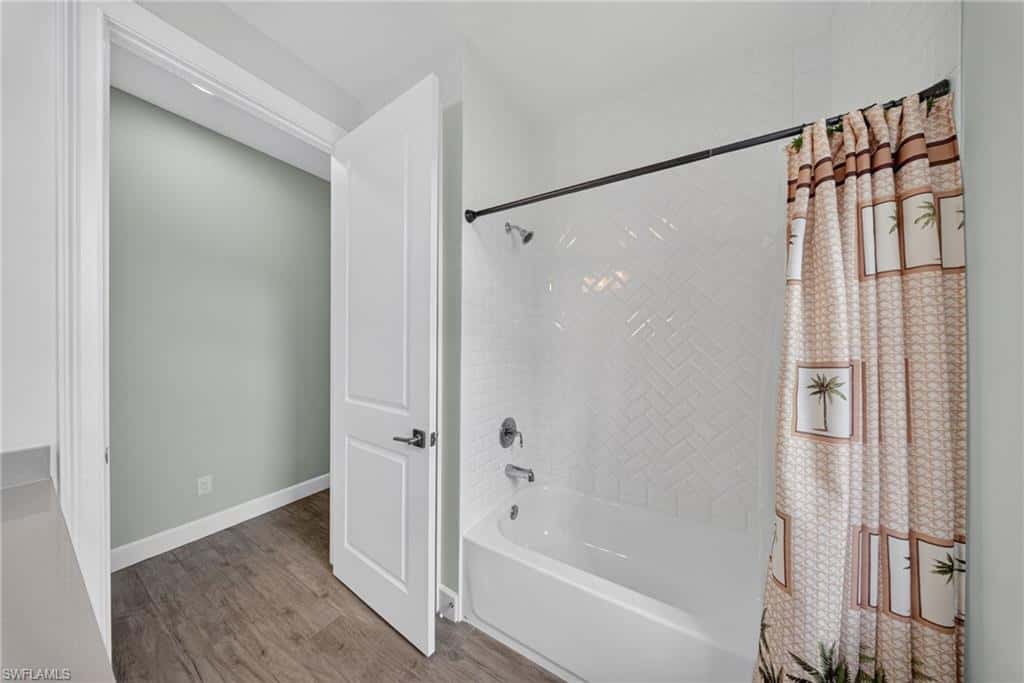 37 Johnnycake Dr, Naples, photo 18