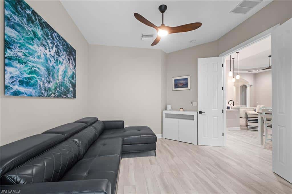 9042 Bronco Ct, Naples, photo 13