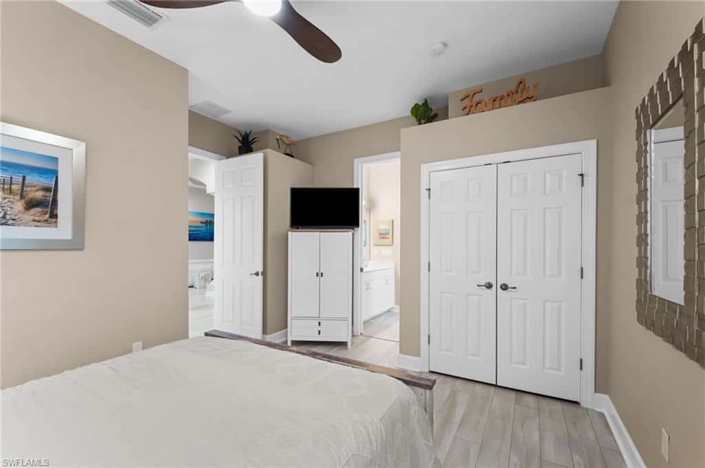9042 Bronco Ct, Naples, photo 22