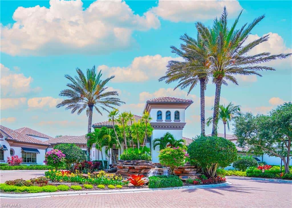 9042 Bronco Ct, Naples, photo 38