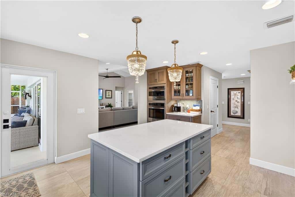 240 Channel Dr, Naples, photo 12