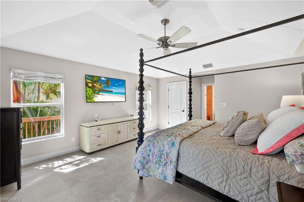 240 Channel Dr, Naples, photo 18