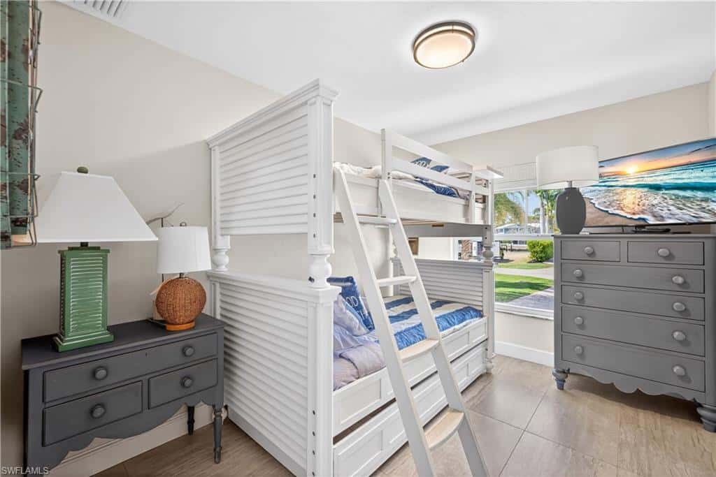 240 Channel Dr, Naples, photo 21