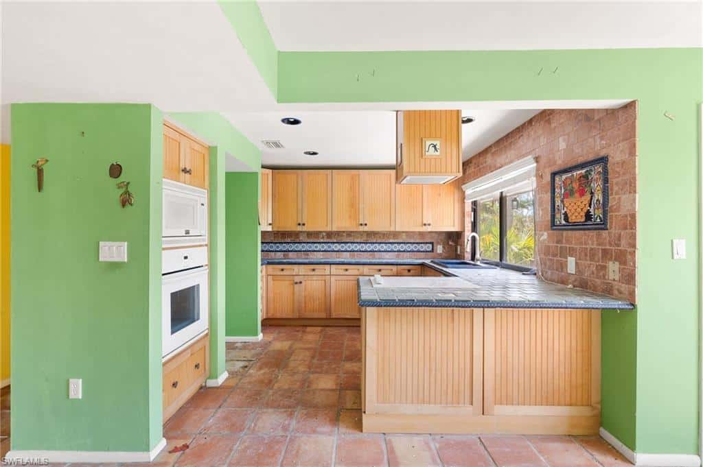 1866 Ardsley Way, Sanibel, photo 9