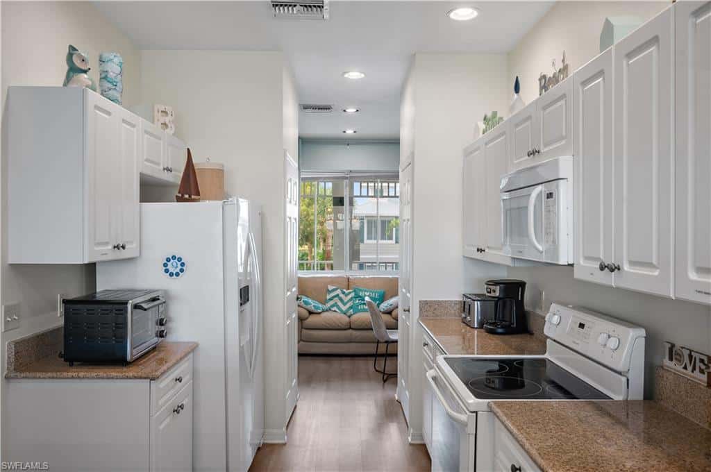 7925 Mahogany Run Ln #923, Naples, photo 11