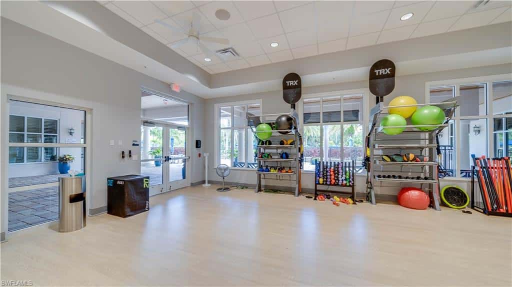 10230 Glastonbury Cir #202, Fort Myers, photo 38