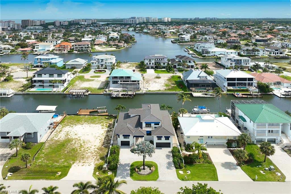 319 Lagoon Ave, Naples, photo 41