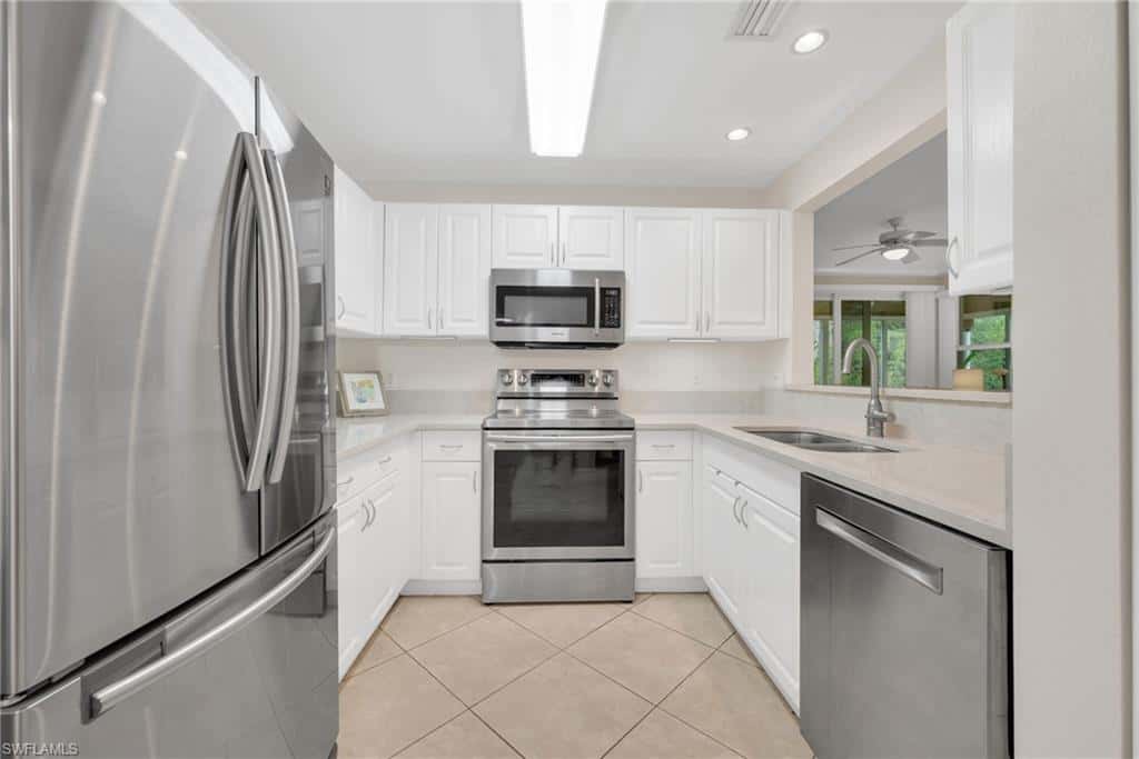 6735 Huntington Lakes Cir #102, Naples, photo 5