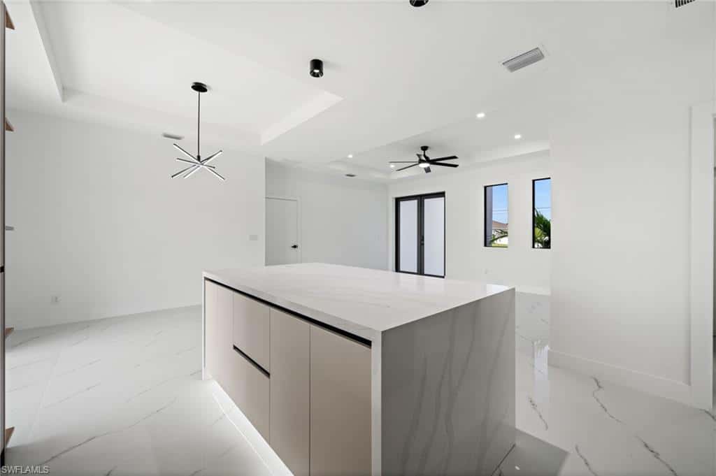 409 25th Pl, Cape Coral, photo 12