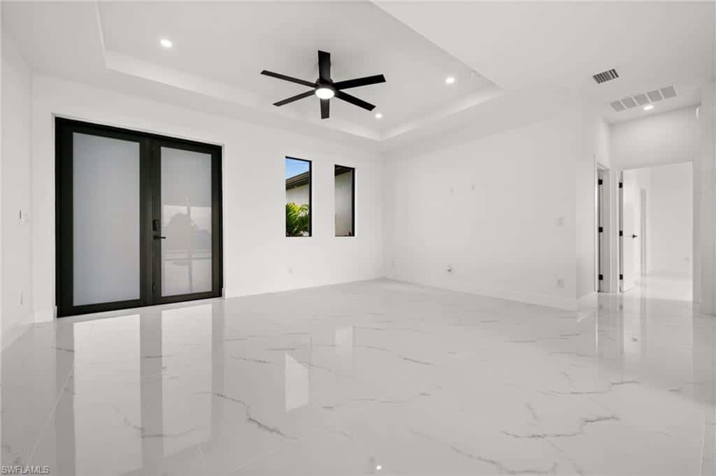 409 25th Pl, Cape Coral, photo 9