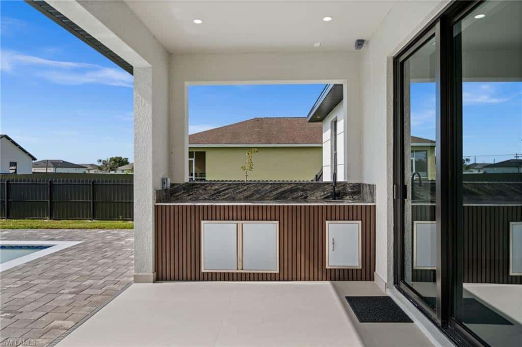 409 25th Pl, Cape Coral, photo 33