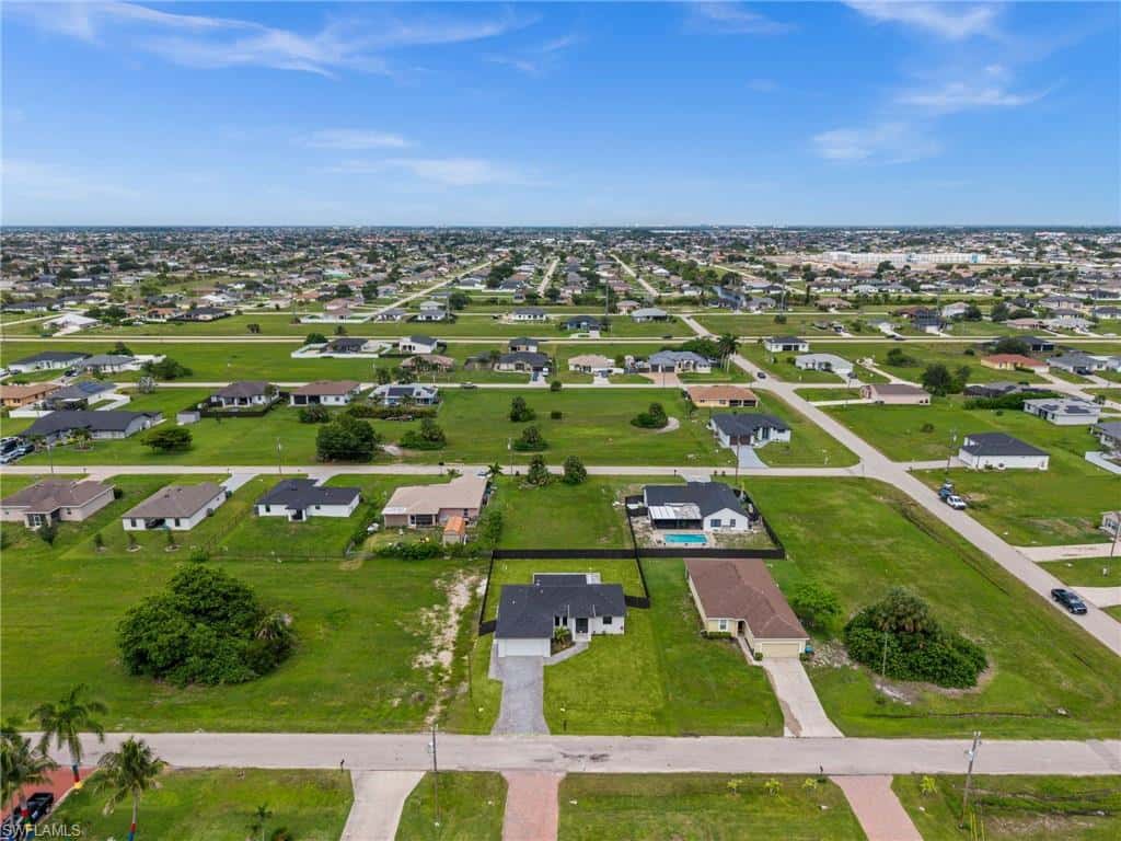 409 25th Pl, Cape Coral, photo 45