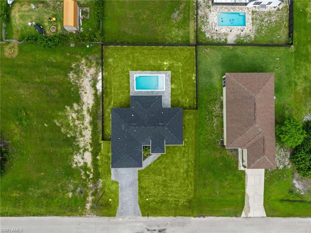 409 25th Pl, Cape Coral, photo 4