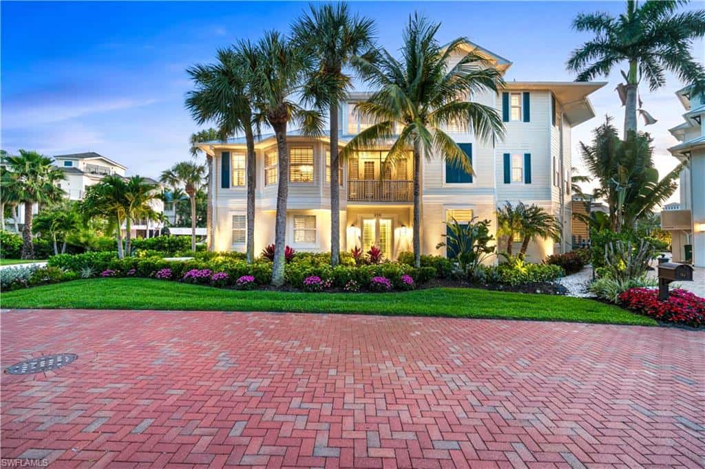 225 Bayfront Dr, Bonita Springs, photo 40