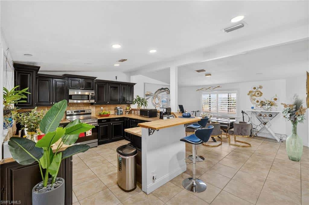 361 27th St, Naples, photo 15