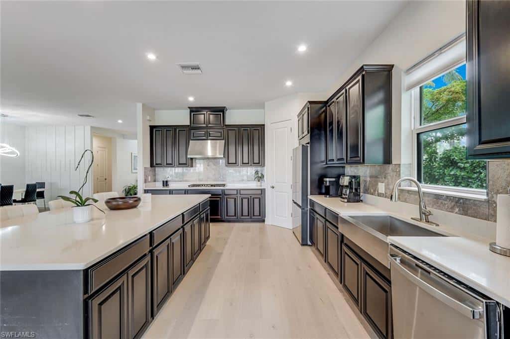 11110 Canal Grande Dr, Fort Myers, photo 10