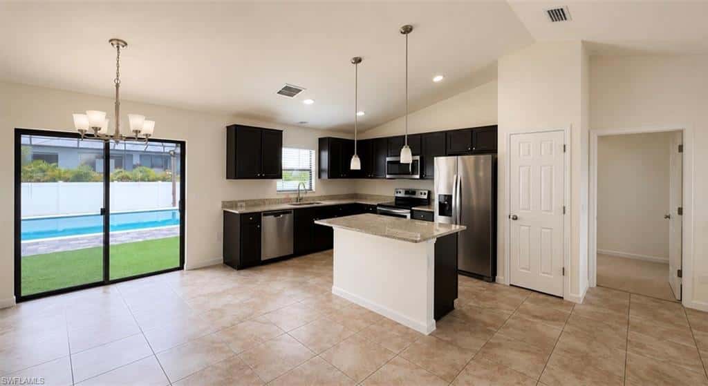 2208 42nd Pl, Cape Coral, photo 6