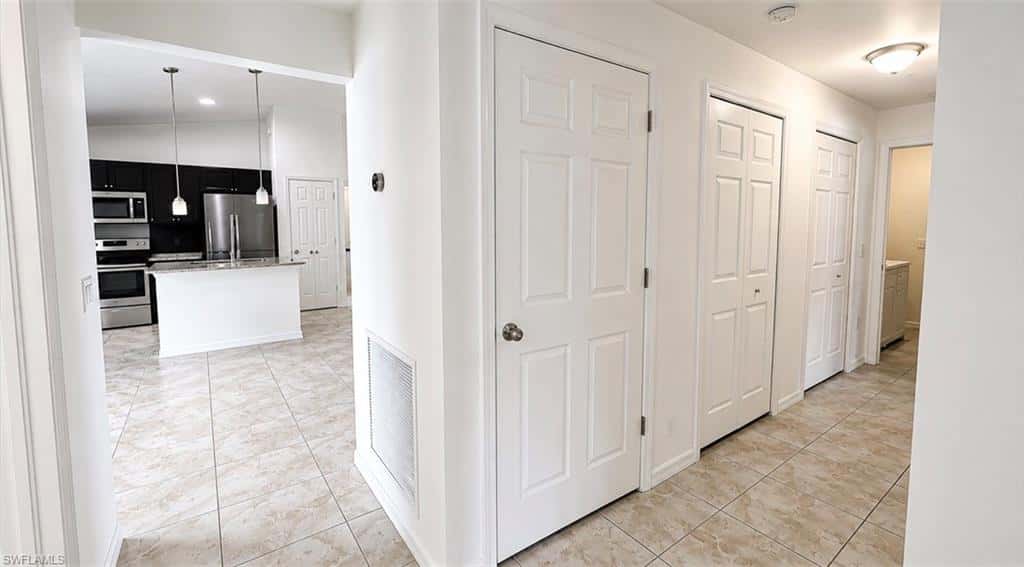2208 42nd Pl, Cape Coral, photo 14