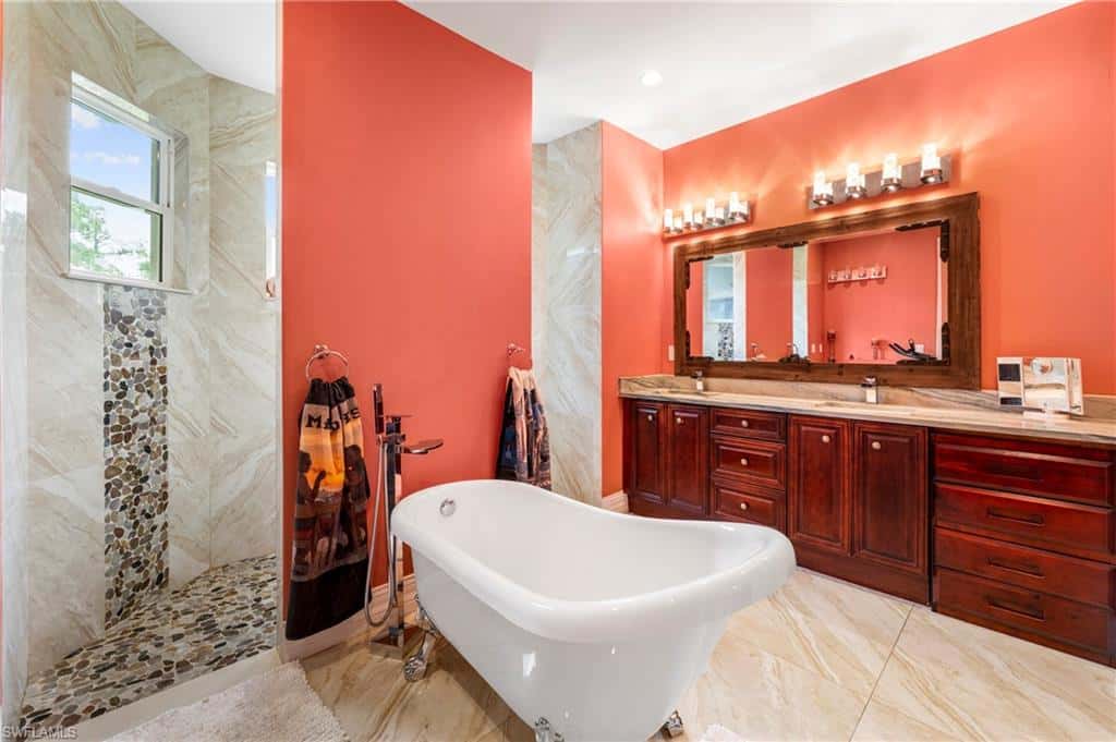 556 6th St, Naples, photo 27