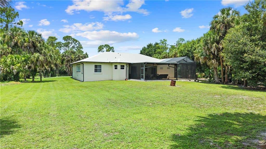 556 6th St, Naples, photo 42