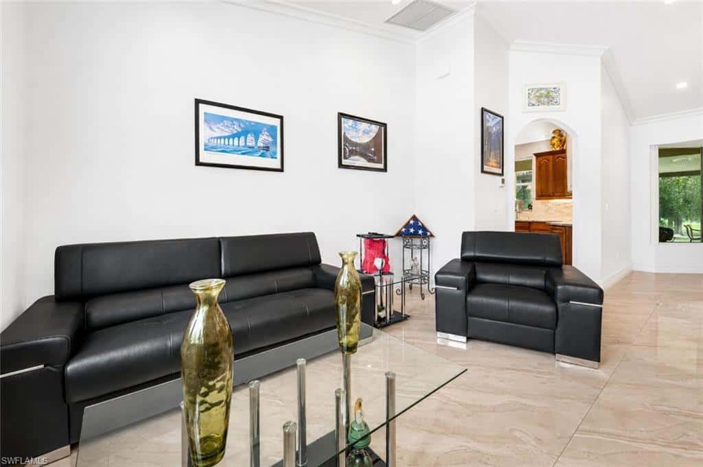 556 6th St, Naples, photo 12
