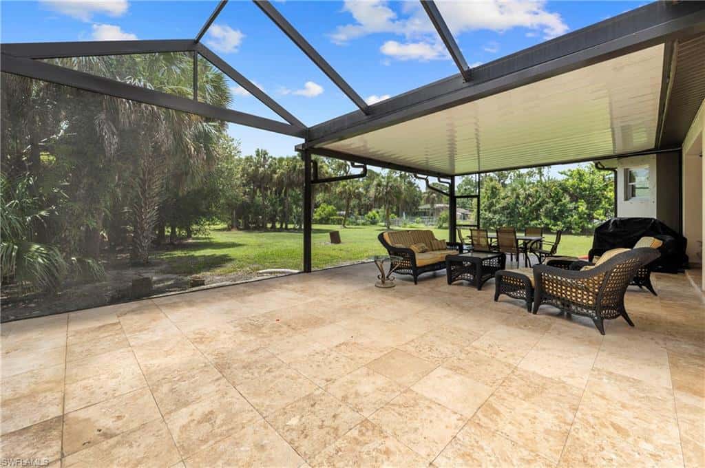 556 6th St, Naples, photo 39