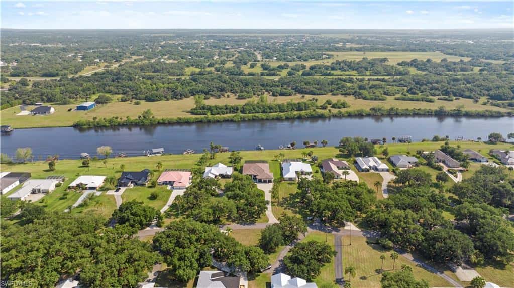 1311 Riverbend Dr, Labelle, photo 46