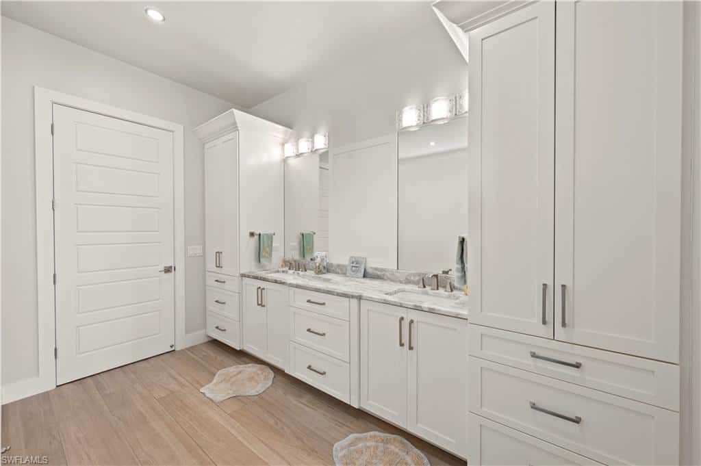 1311 Riverbend Dr, Labelle, photo 22