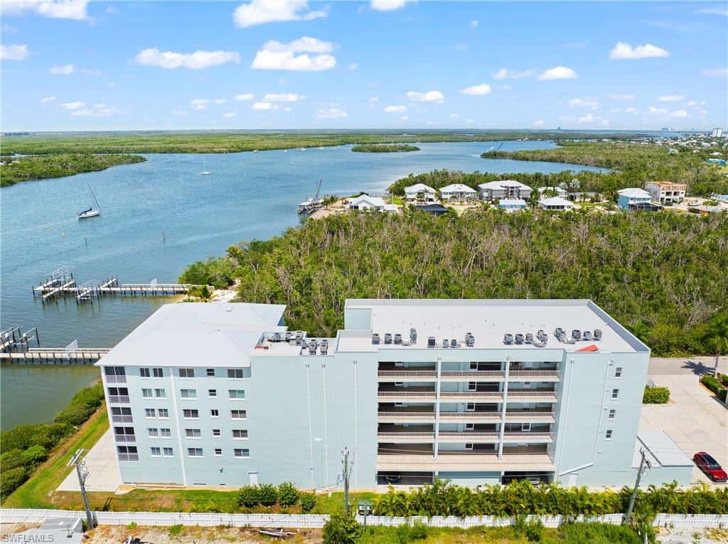 345 Mango St #605, Fort Myers Beach, photo 46