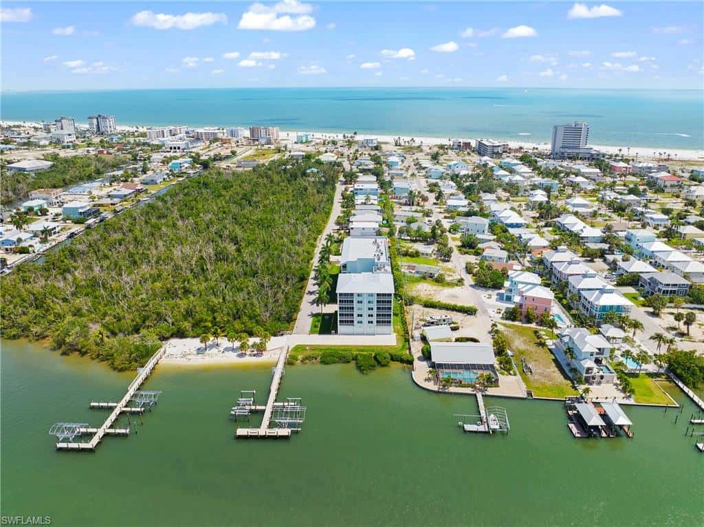 345 Mango St #605, Fort Myers Beach, photo 47